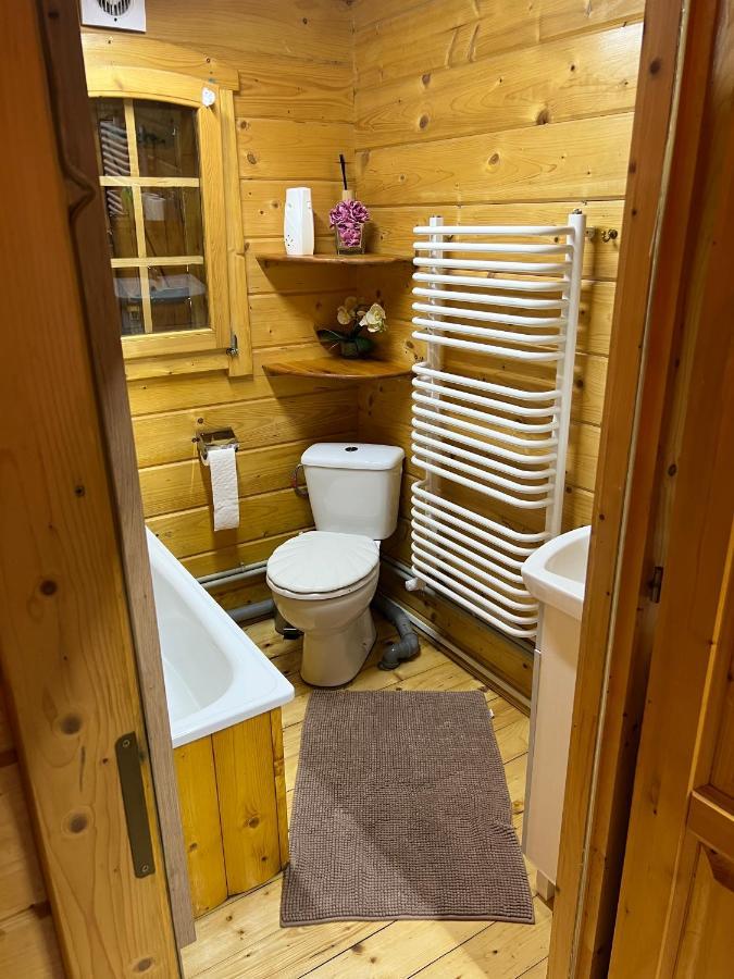Domek W Ogrodzie Caloroczny 800M Od Parku Wodnego Suntago Ranczo Gold Mania Krzyzowka  Экстерьер фото